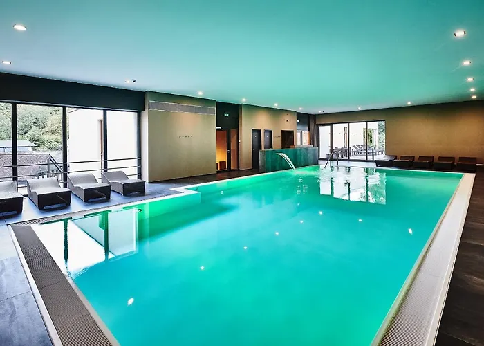 Zugbrücke Grenzau Hotel Höhr-Grenzhausen